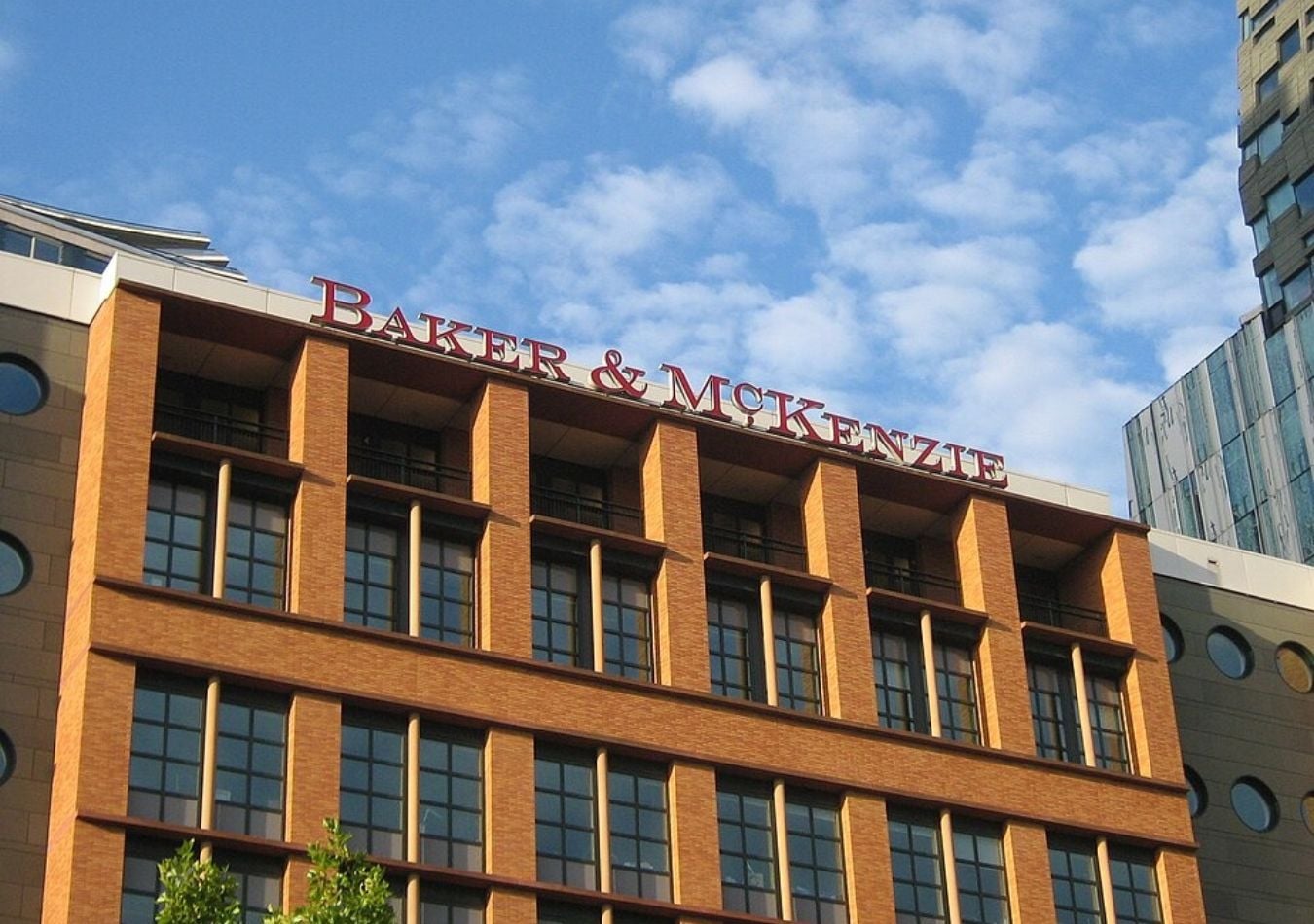 Baker & McKenzie Office Building