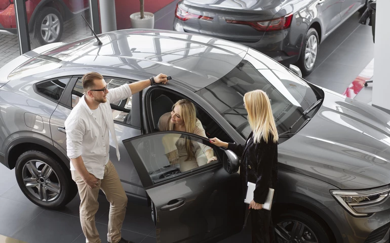 Auto buyers need security from the dealers